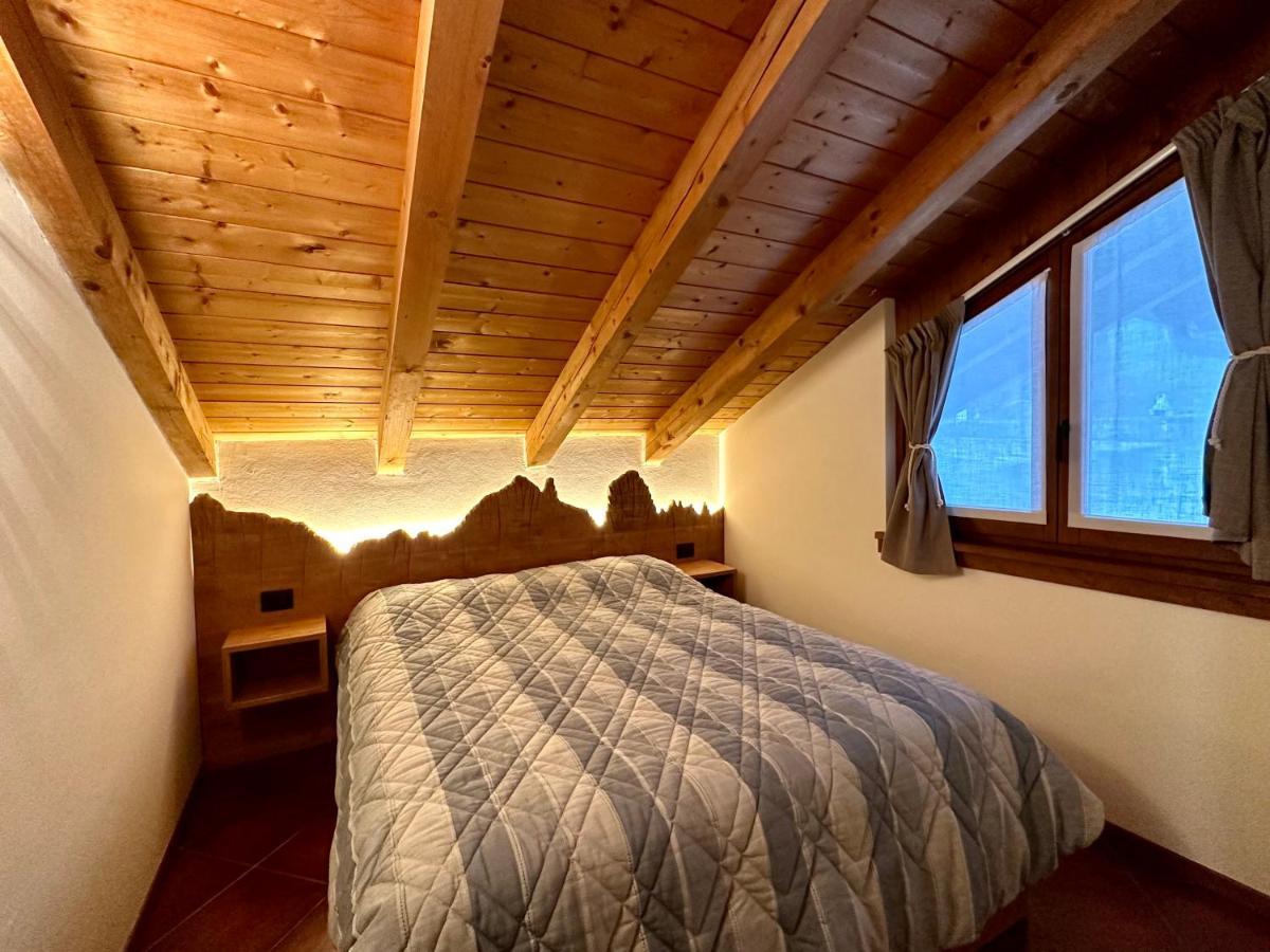 Apartamento Mansarda Con Vista Giustino Exterior foto